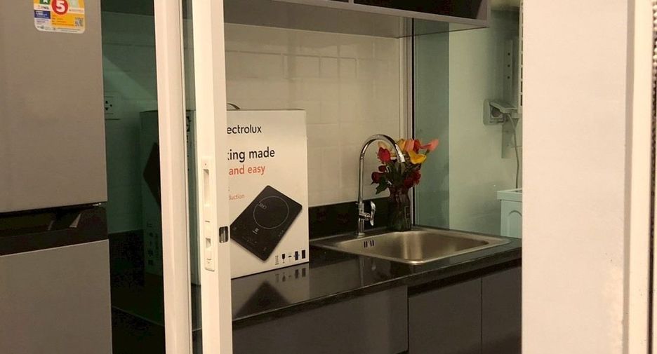For rent studio condo in Bang Na, Bangkok