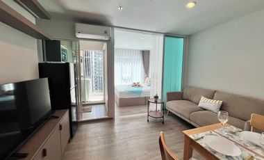 Condo en alquiler de 1 habitaciones en Bang Na, Bangkok