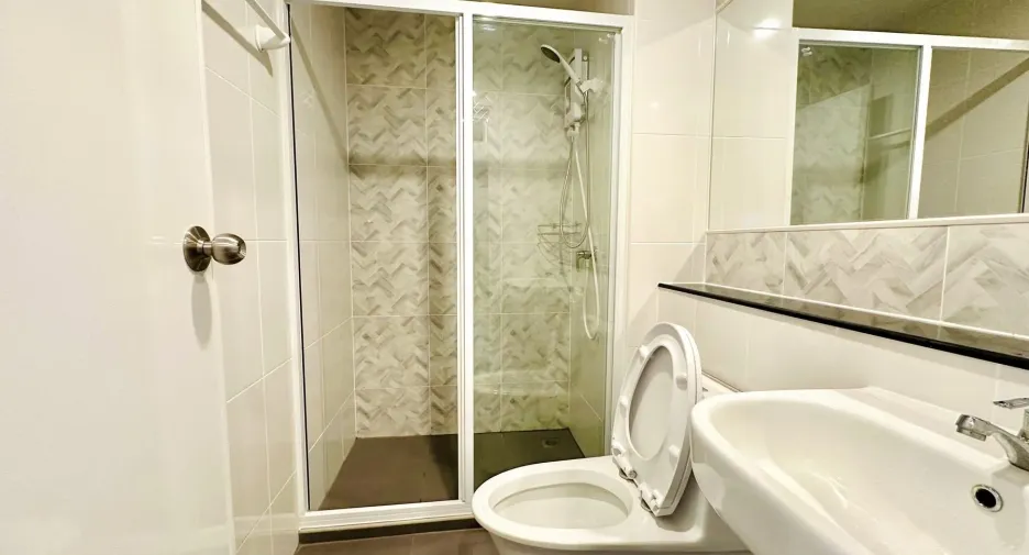 Condo en alquiler de 1 habitaciones en Bang Na, Bangkok
