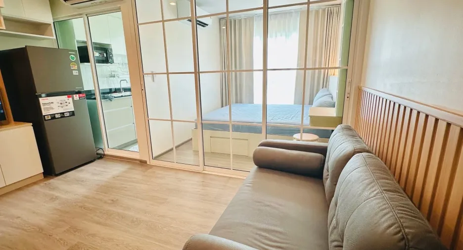 Condo en alquiler de 1 habitaciones en Bang Na, Bangkok