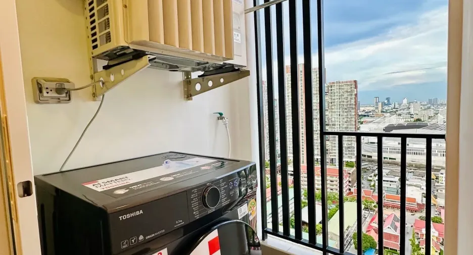Condo en alquiler de 1 habitaciones en Bang Na, Bangkok