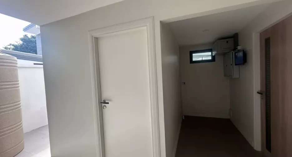 Casa adosada en alquiler de 3 habitaciones en Watthana, Bangkok