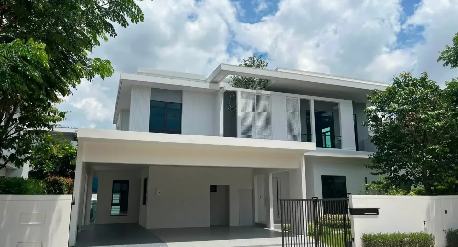 Haus zur Miete mit 4 Zimmer in Bang Phli, Samut Prakan