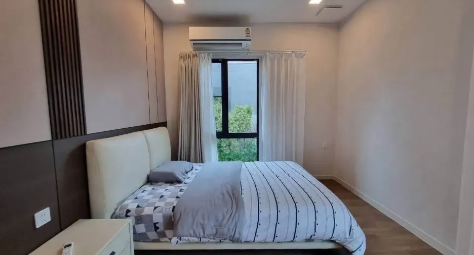 Haus zur Miete mit 4 Zimmer in Bang Phli, Samut Prakan