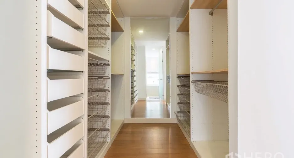 For rent 4 bedrooms house in Saphan Sung, Bangkok
