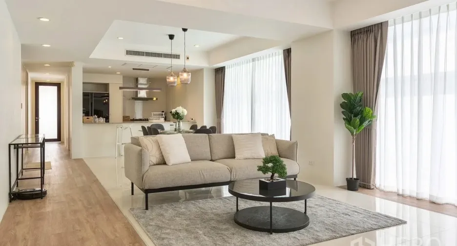 For rent 4 bedrooms house in Saphan Sung, Bangkok