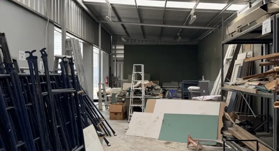 For rent そして for sale warehouse in Lam Luk Ka, Pathum Thani