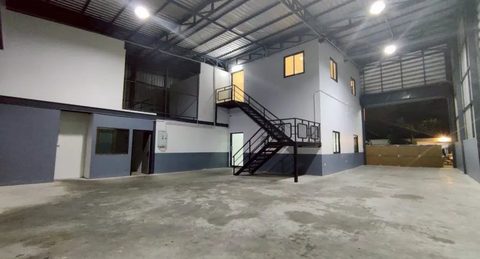 For rent warehouse in Lam Luk Ka, Pathum Thani