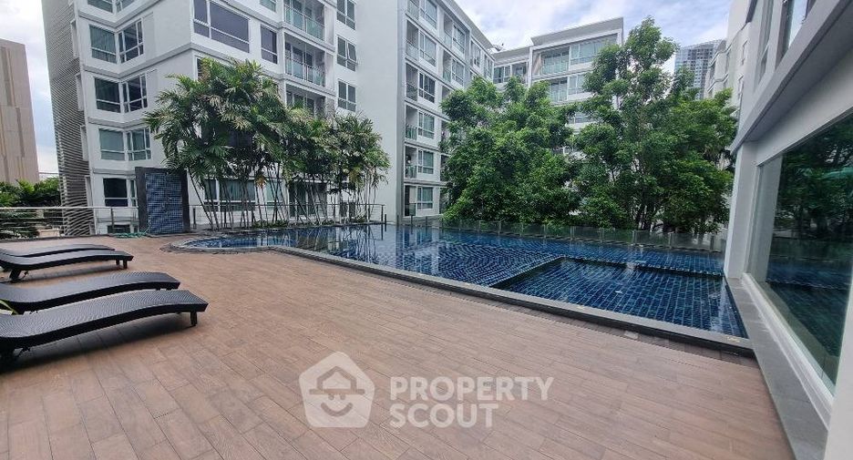À vendre 1 chambre condo à Phra Khanong, Bangkok