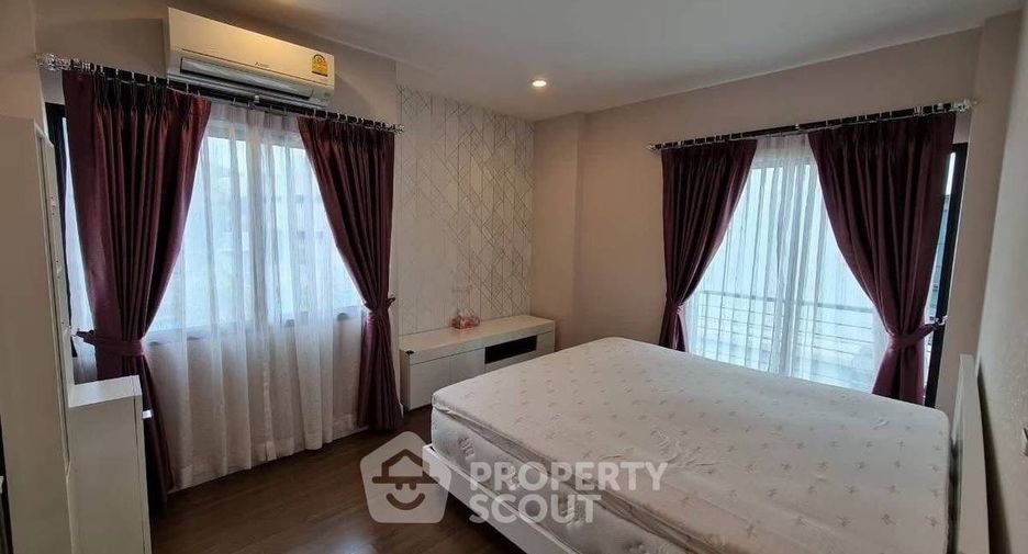 Haus zur Miete und zum Kauf mit 5 Zimmer in Prawet, Bangkok