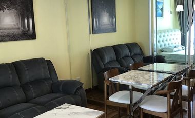 Wohnung zur Miete mit 1 Zimmer in Phra Khanong, Bangkok