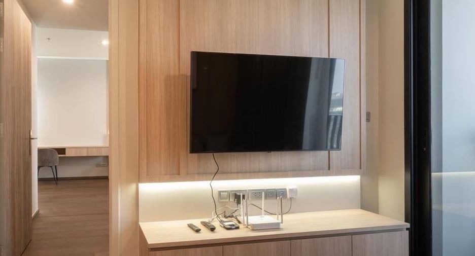 For rent 1 bed condo in Khlong Toei, Bangkok