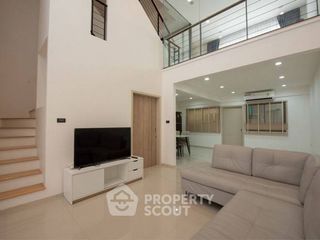 For rent 3 bedrooms townhouse in Suan Luang, Bangkok