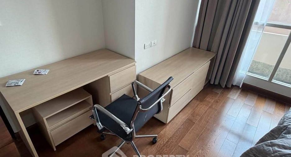 For rent 3 ベッドルーム condo in Pathum Wan, Bangkok
