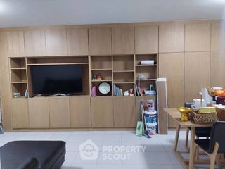 For rent 2 bedrooms condo in Chatuchak, Bangkok