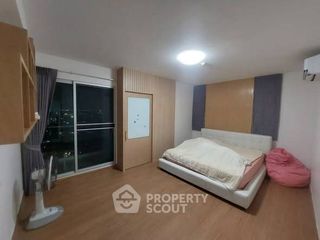 For rent 2 bedrooms condo in Chatuchak, Bangkok