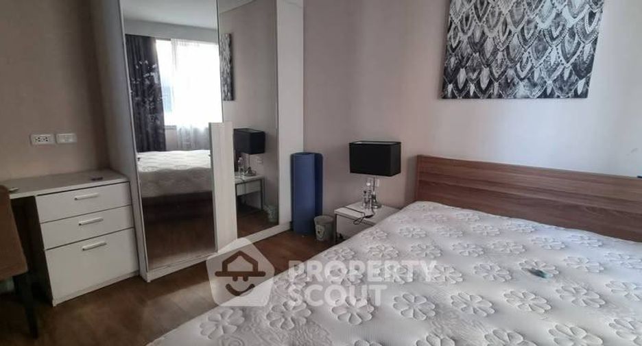 For rent 2 bedrooms condo in Yan Nawa, Bangkok
