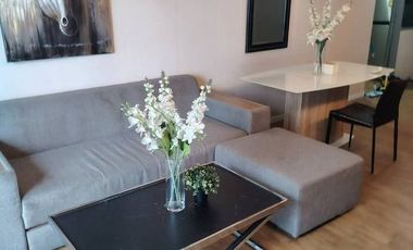 For rent 2 bedrooms condo in Yan Nawa, Bangkok