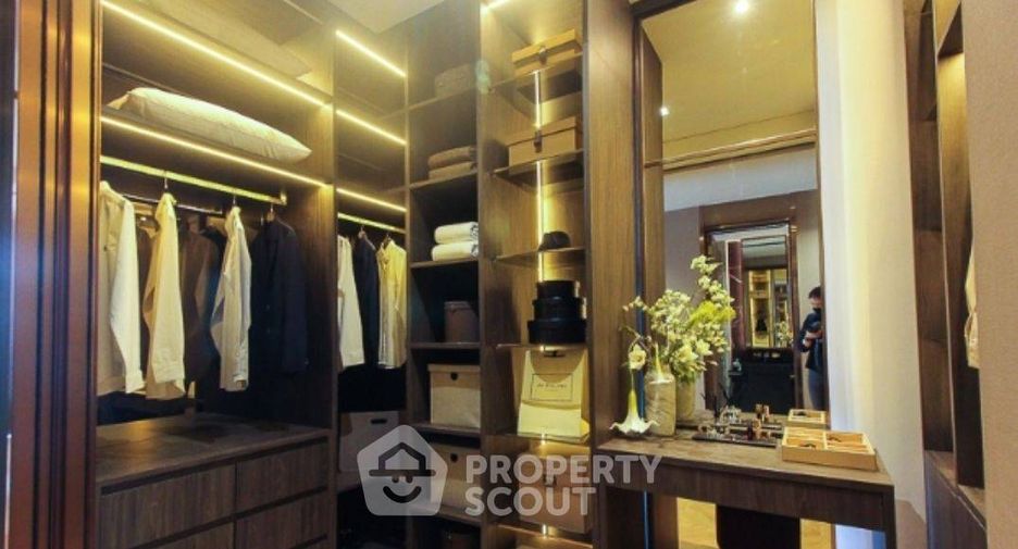 Casa en venta de 5 habitaciones en Bang Na, Bangkok