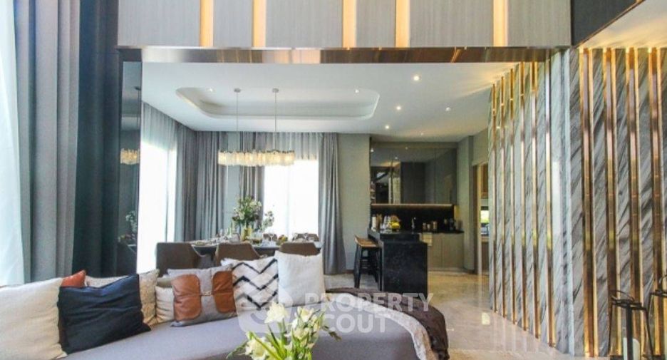 Casa en venta de 5 habitaciones en Bang Na, Bangkok