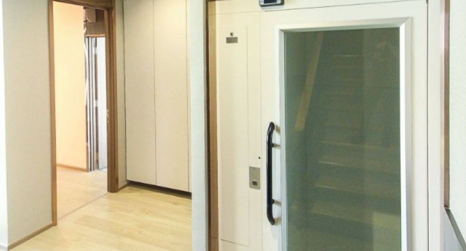 Casa en venta de 5 habitaciones en Bang Na, Bangkok