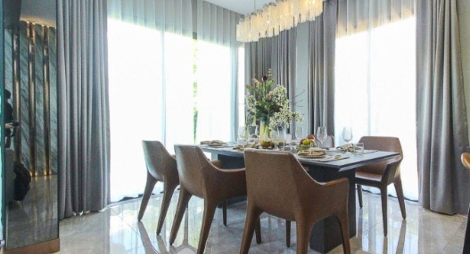 Casa en venta de 5 habitaciones en Bang Na, Bangkok