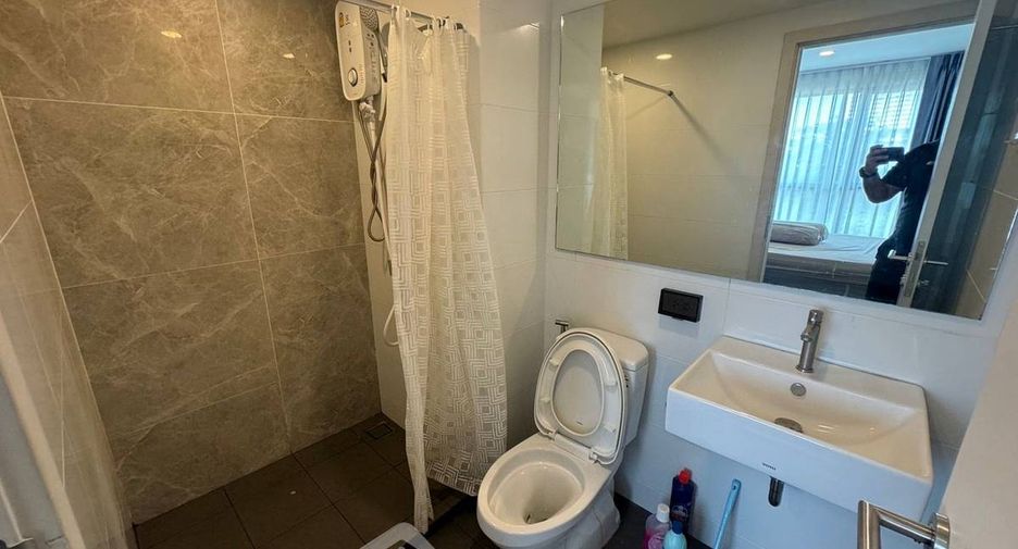 À vendre 1 chambre condo à Phra Khanong, Bangkok