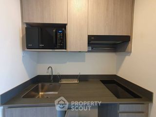 À vendre 1 chambre condo à Phra Khanong, Bangkok
