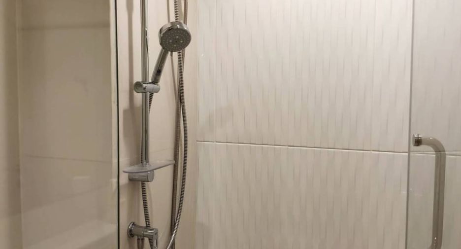 For rent and for sale 1 bed condo in Pathum Wan, Bangkok