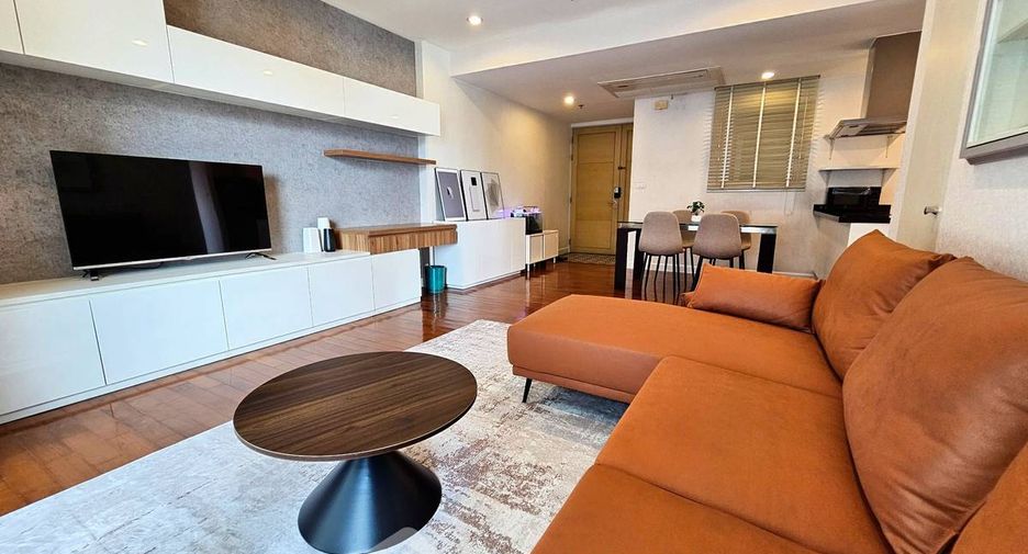 For rent and for sale 2 bedrooms condo in Watthana, Bangkok