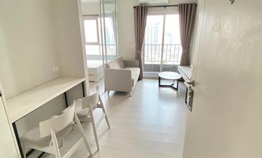 Wohnung zur Miete mit 1 Zimmer in Bang Sue, Bangkok