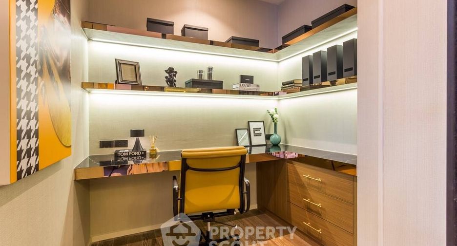 For sale 2 bedrooms condo in Pathum Wan, Bangkok