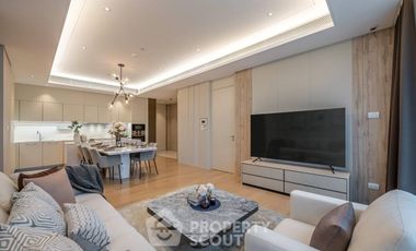 For sale 2 ベッドルーム condo in Pathum Wan, Bangkok