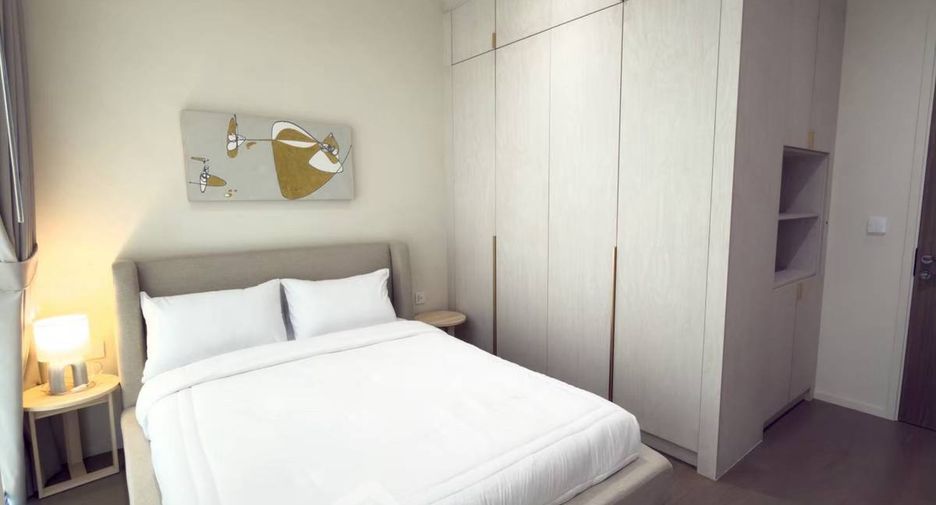 For sale 4 bedrooms house in Wang Thonglang, Bangkok