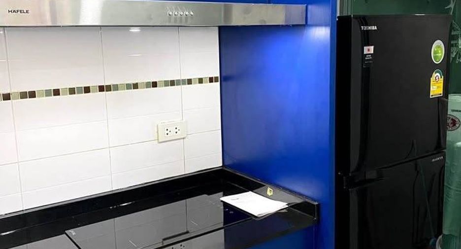For sale 2 bedrooms condo in Yan Nawa, Bangkok