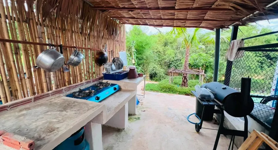 For sale 4 bedrooms villa in Tha Yang, Phetchaburi