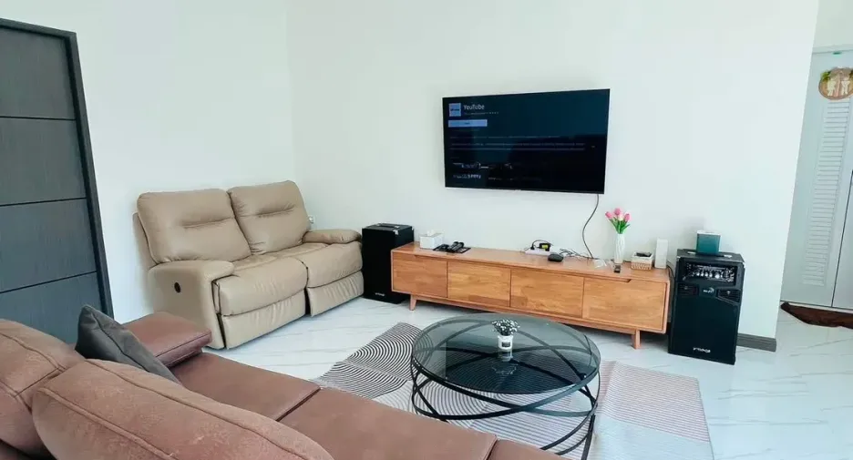 For sale 4 bedrooms villa in Tha Yang, Phetchaburi