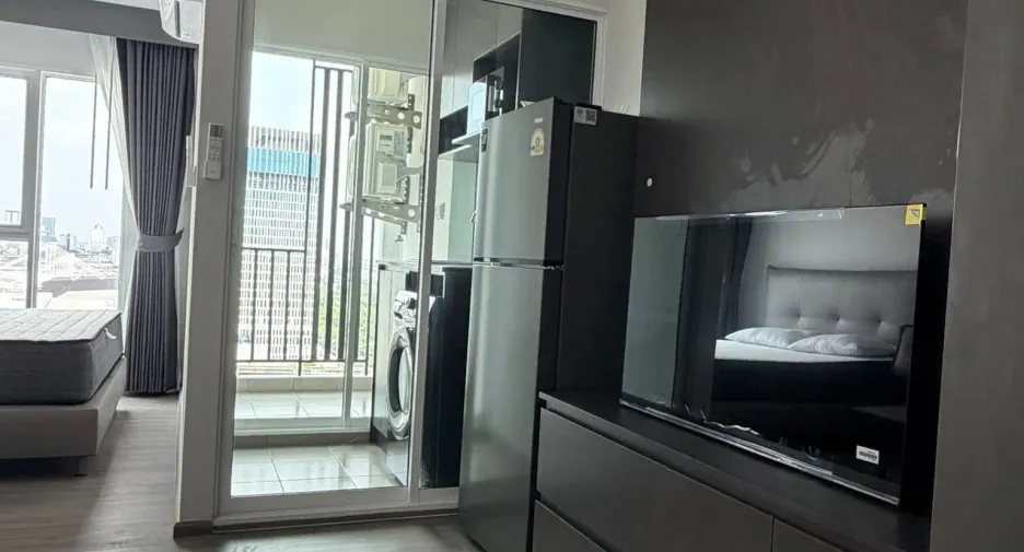 For rent studio condo in Bang Na, Bangkok