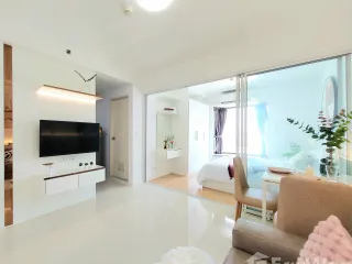 À louer studio condo à Suan Luang, Bangkok