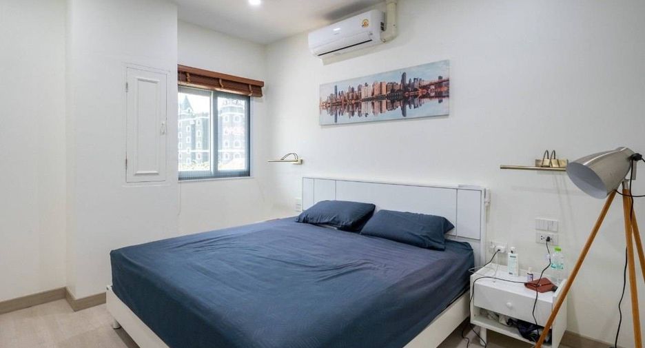 For sale 3 bedrooms condo in Bang Lamung, Chonburi
