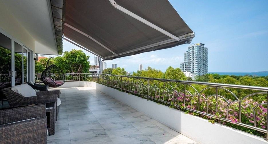 For sale 3 bedrooms condo in Bang Lamung, Chonburi