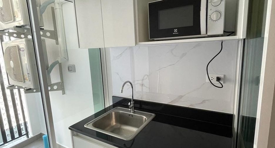 Condo en alquiler de 1 habitaciones en Bang Na, Bangkok