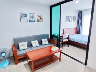 Wohnung zur Miete mit 1 Zimmer in Suan Luang, Bangkok
