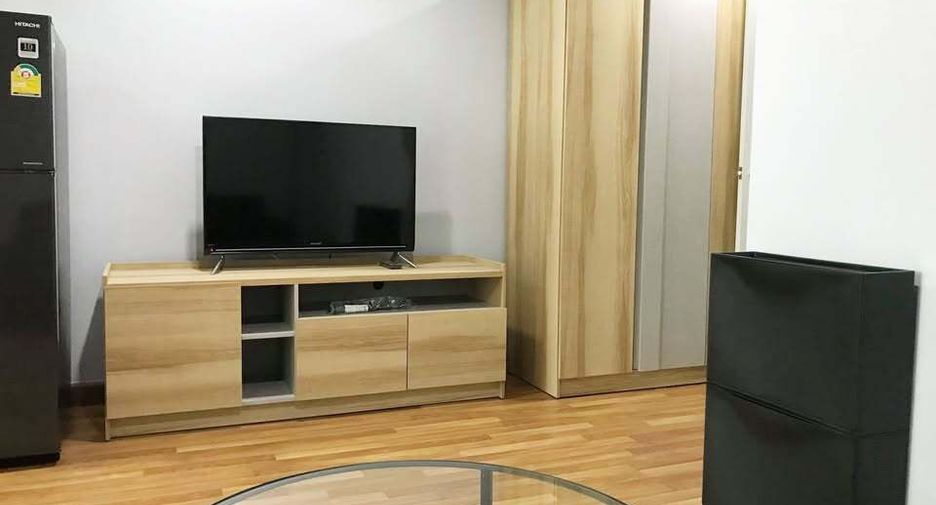Wohnung zur Miete mit 1 Zimmer in Phra Khanong, Bangkok