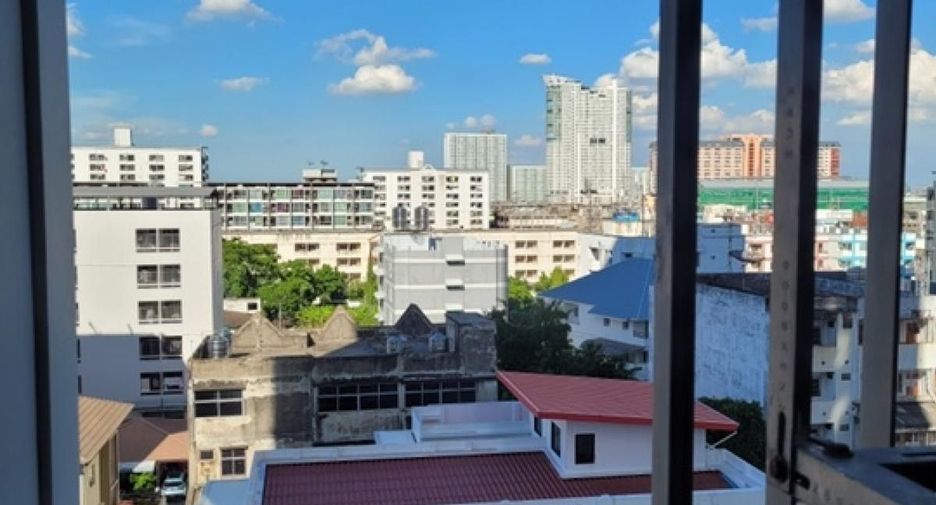 For rent 1 bed condo in Bang Kapi, Bangkok