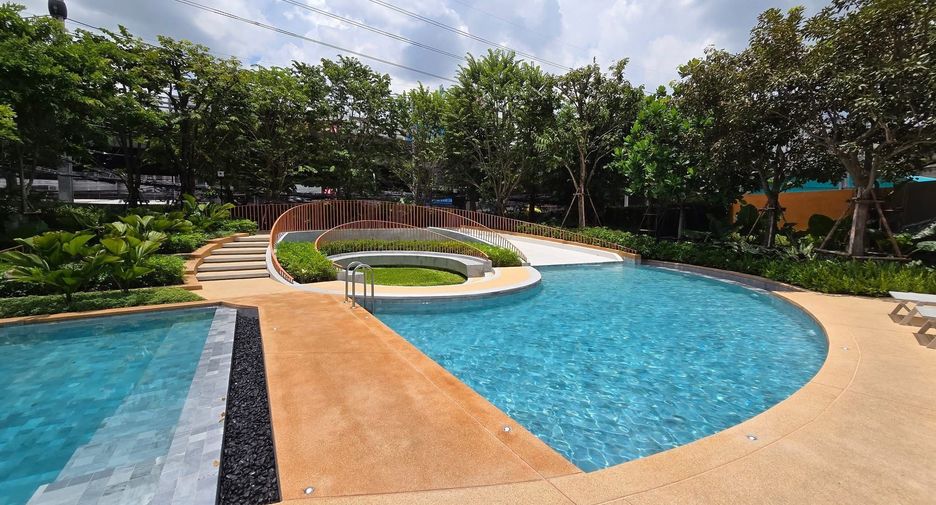 For rent 1 bed condo in Bang Kapi, Bangkok