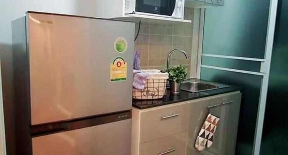 Wohnung zur Miete mit 1 Zimmer in Phra Khanong, Bangkok