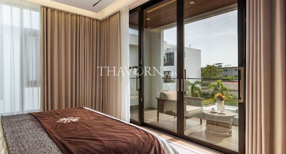 For sale 4 bedrooms house in Bang Lamung, Chonburi