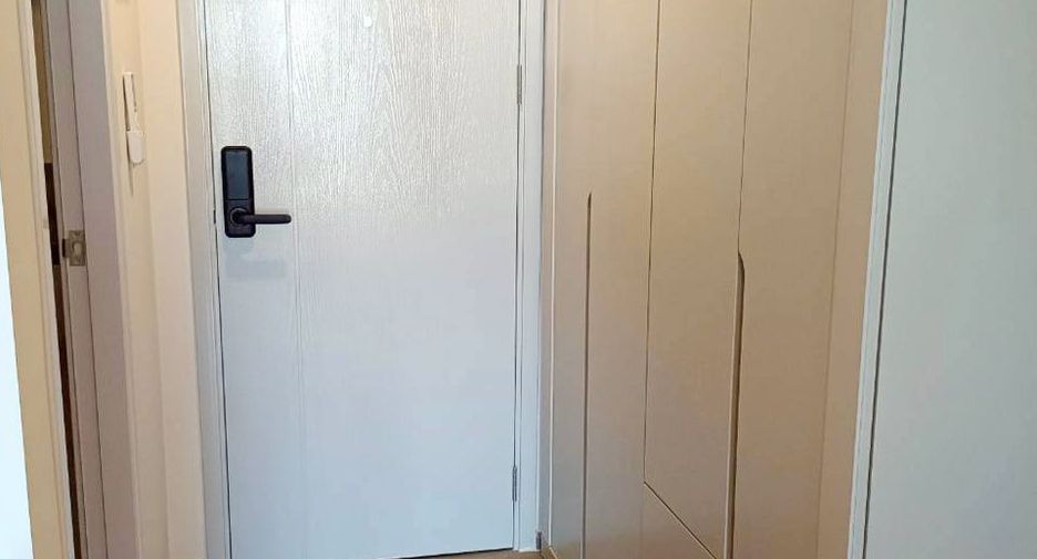 Condo en alquiler de estudio en Bang Na, Bangkok