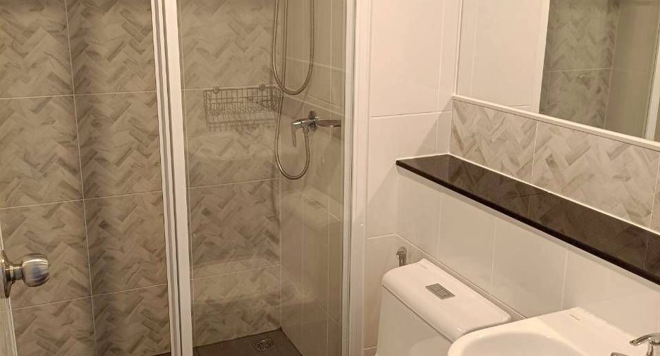 Condo en alquiler de estudio en Bang Na, Bangkok